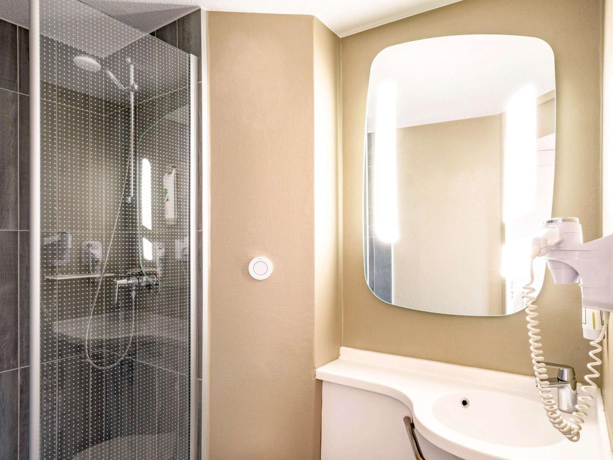 Ibis Creil Sur Oise Hotel Villers-Saint-Paul Екстериор снимка