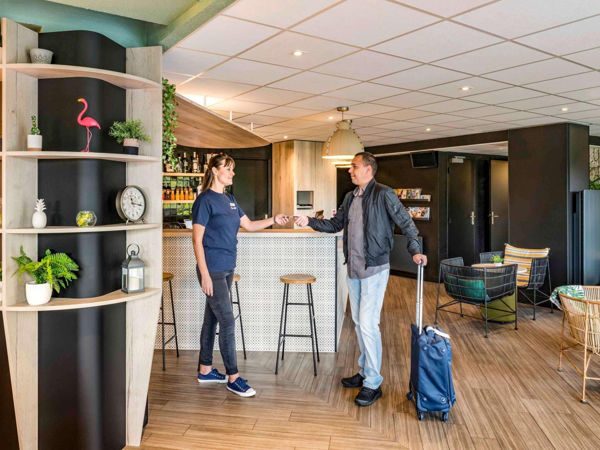 Ibis Creil Sur Oise Hotel Villers-Saint-Paul Екстериор снимка
