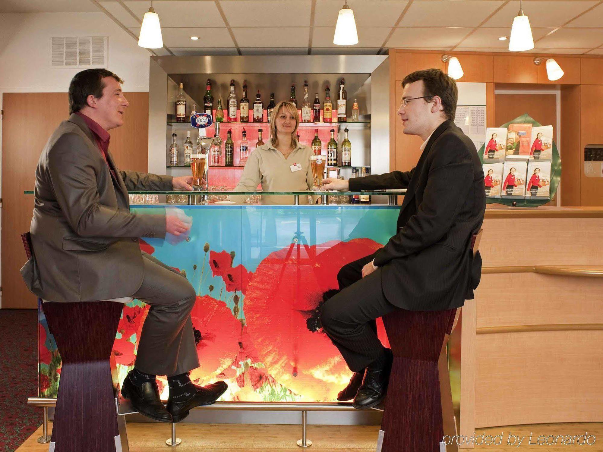 Ibis Creil Sur Oise Hotel Villers-Saint-Paul Екстериор снимка