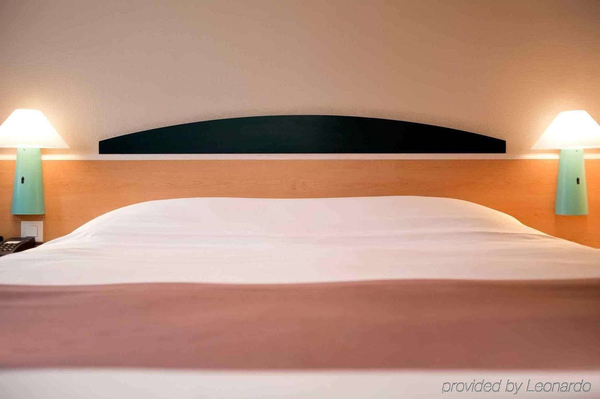 Ibis Creil Sur Oise Hotel Villers-Saint-Paul Екстериор снимка